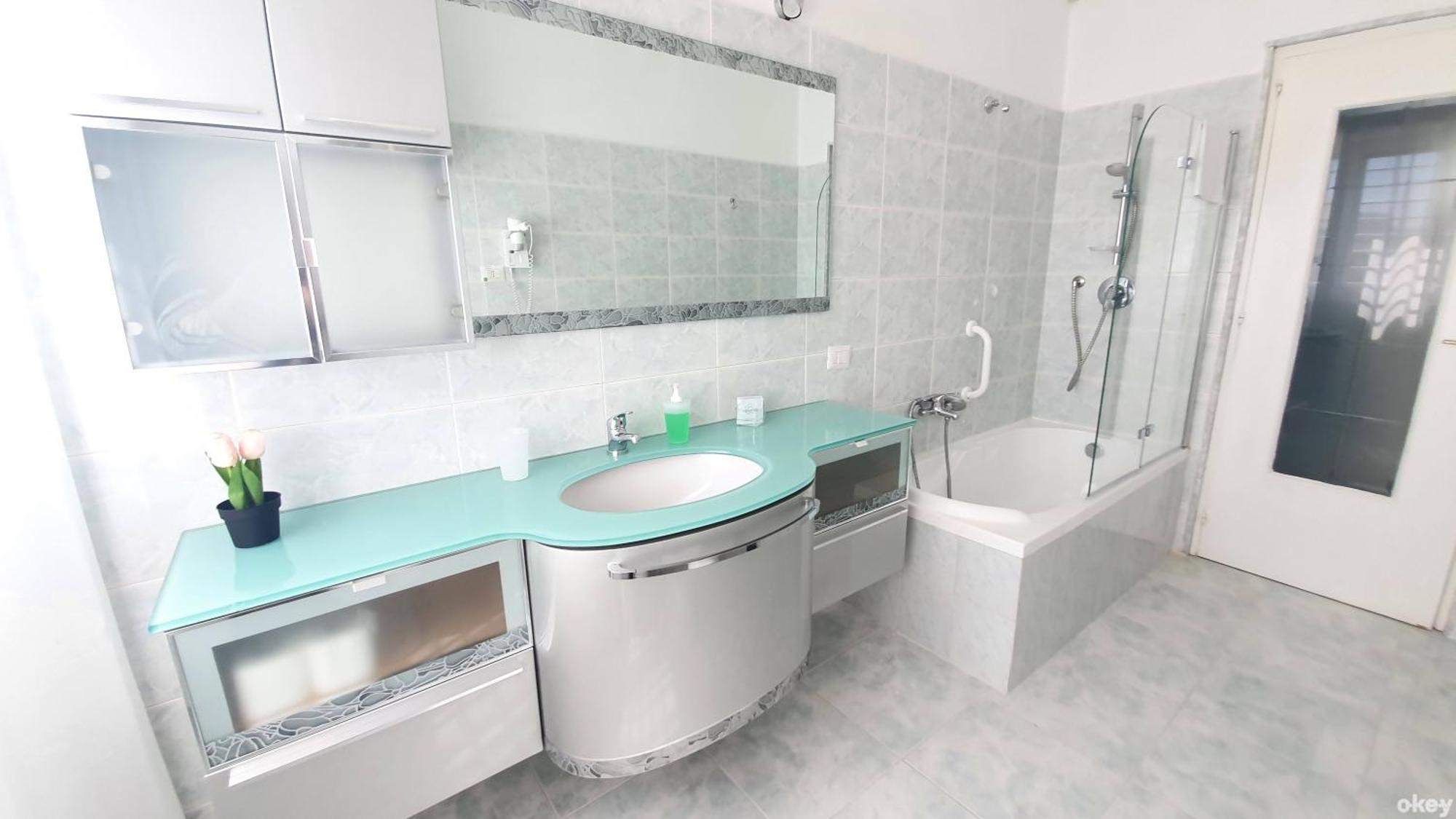 בארי Limited Edition Guesthouse מראה חיצוני תמונה